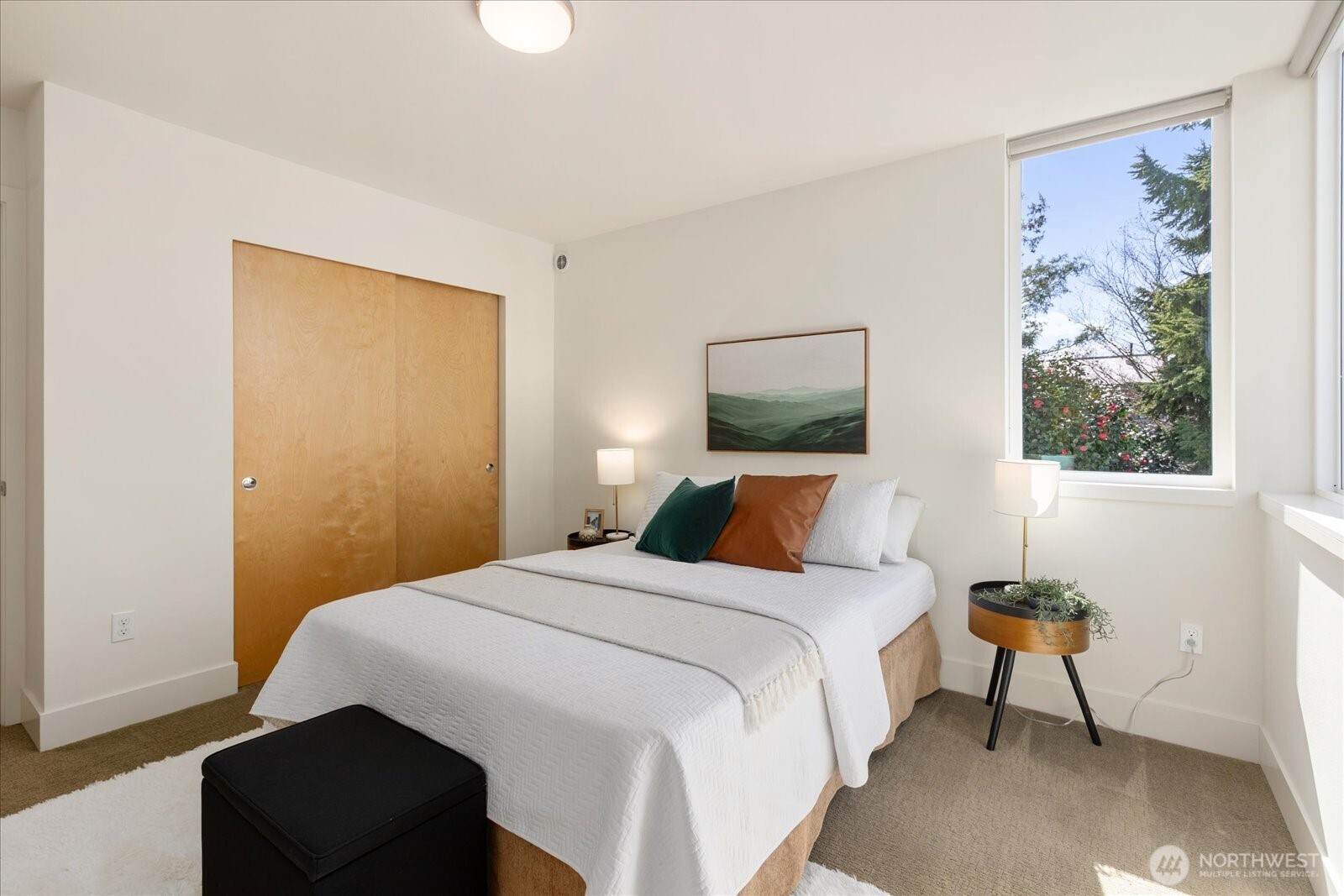 721 24th Avenue S, Seattle, WA 98144-3003