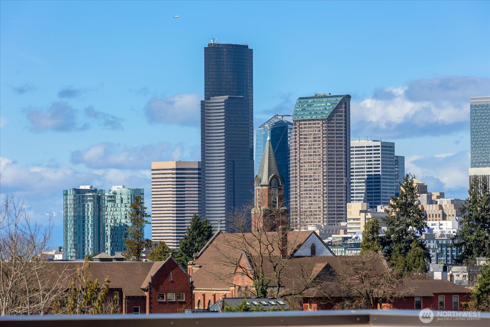 721 24th Avenue S, Seattle, WA 98144-3003