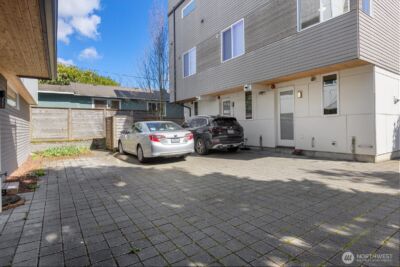 721 24th Avenue S, Seattle, WA 98144-3003 - Photo 3