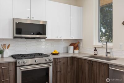 721 24th Avenue S, Seattle, WA 98144-3003 - Photo 9