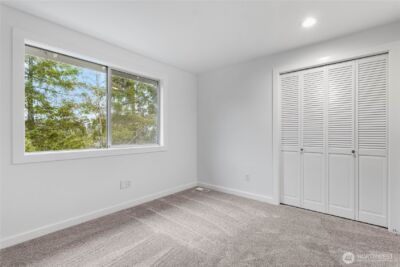 17431 NE 28th Street , Redmond, WA 98052 - Photo 25