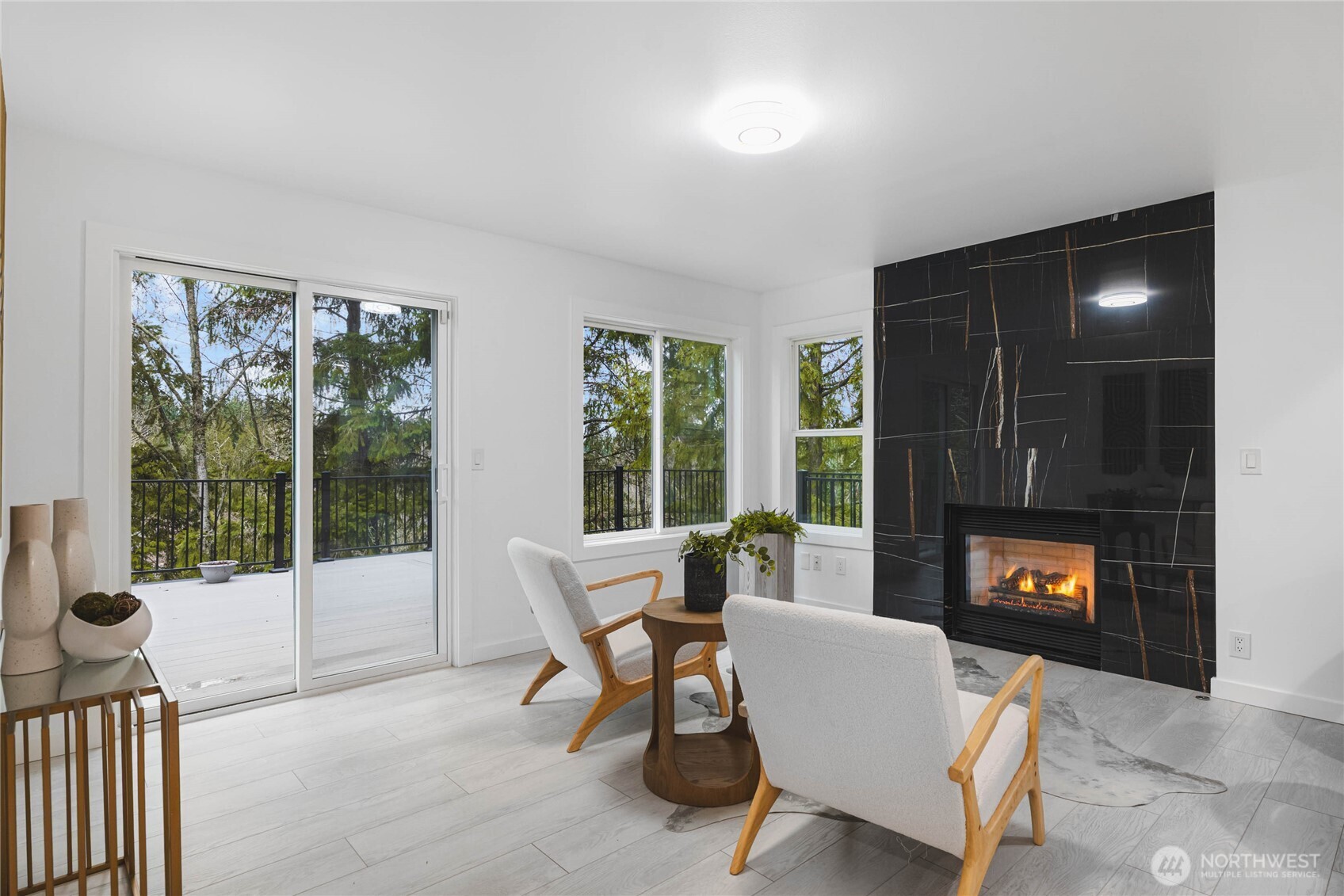 17431 NE 28th Street , Redmond, WA 98052