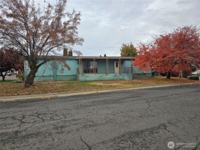 923 NE Belroy , College Place, WA 99324