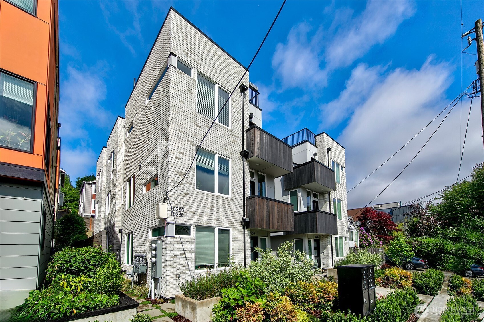 1525 C 17th Avenue S, Seattle, WA 98144