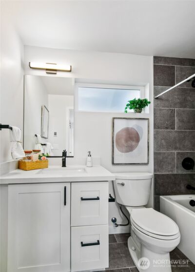 1525 C 17th Avenue S, Seattle, WA 98144 - Photo 11