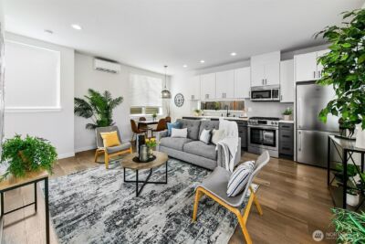 1525 C 17th Avenue S, Seattle, WA 98144 - Photo 6