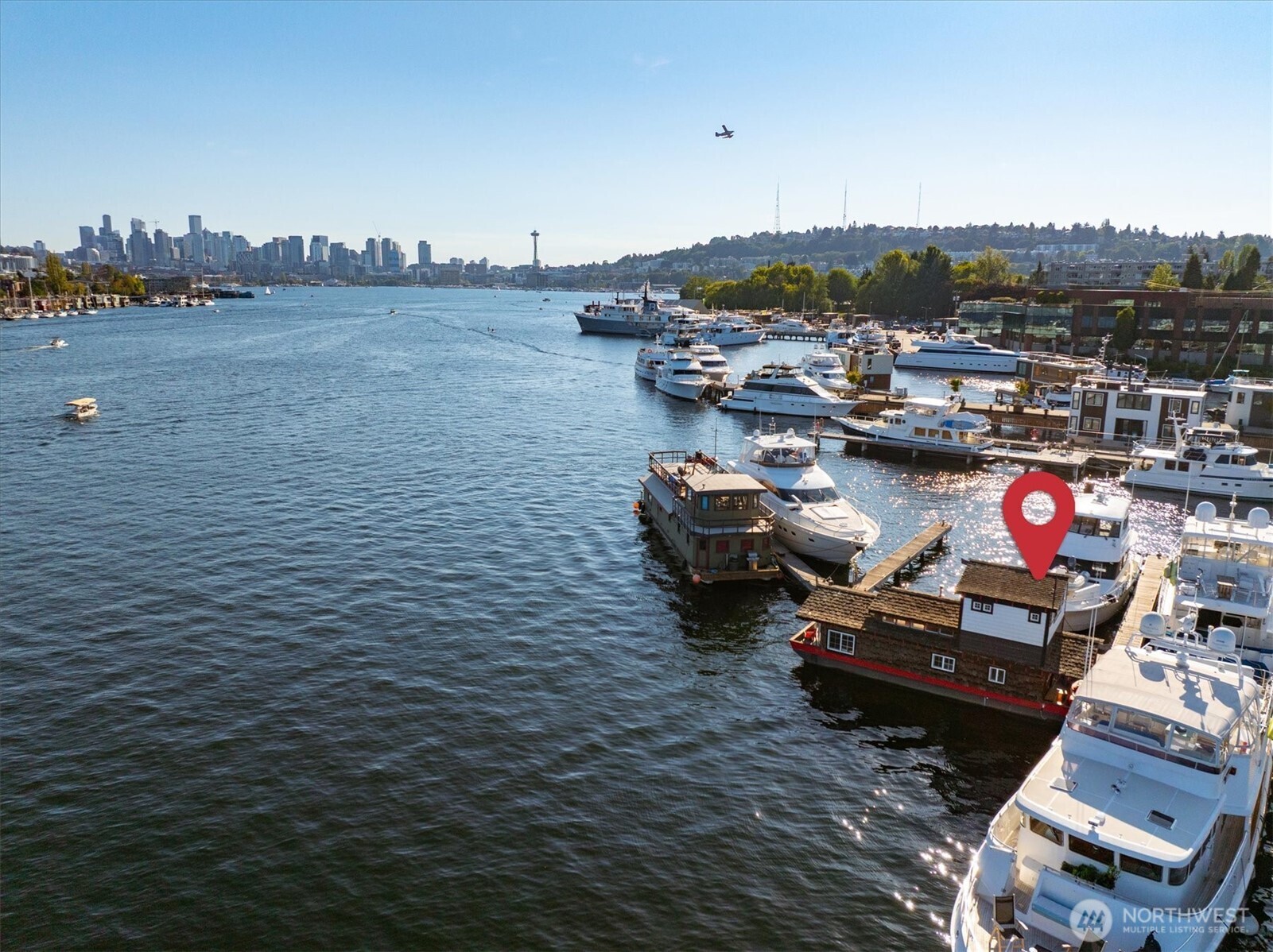 2401 N Northlake Way #L6, Seattle, WA 98103