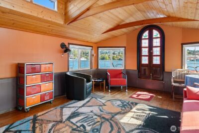 2401 N Northlake Way #L6, Seattle, WA 98103 - Photo 6