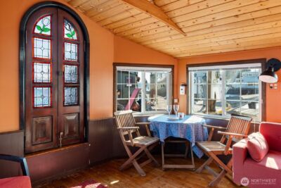 2401 N Northlake Way #L6, Seattle, WA 98103 - Photo 7