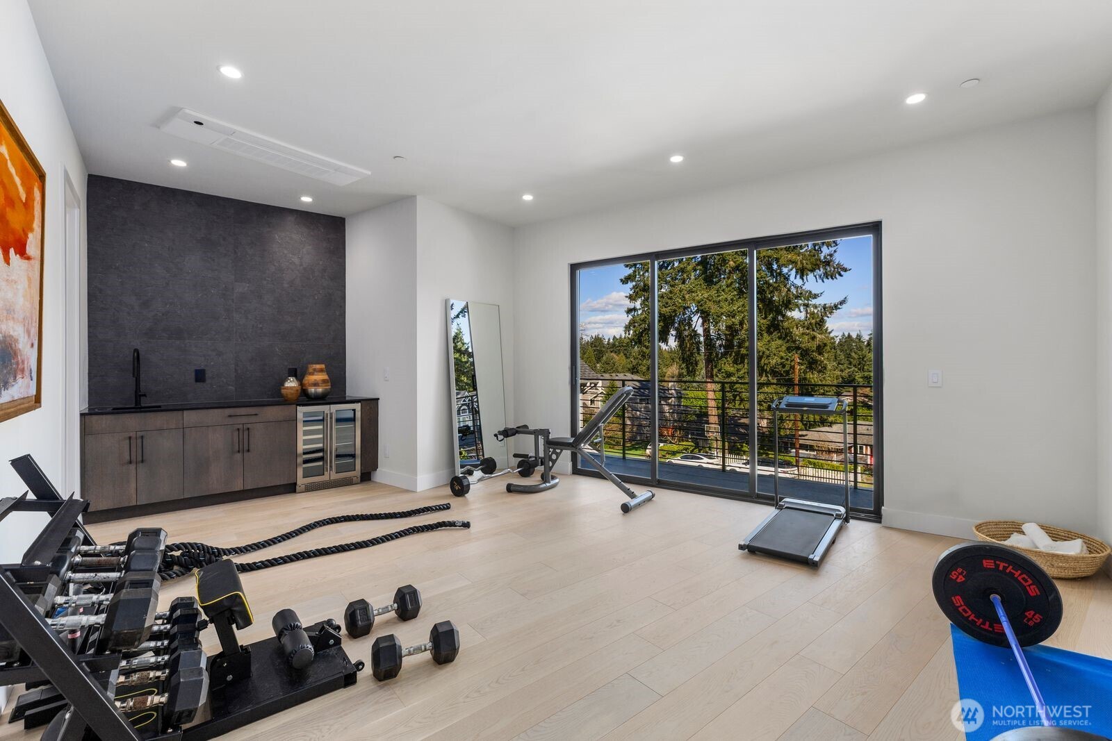 1653 105th Avenue SE, Bellevue, WA 98004