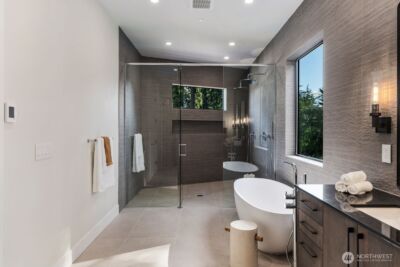1653 105th Avenue SE, Bellevue, WA 98004 - Photo 29