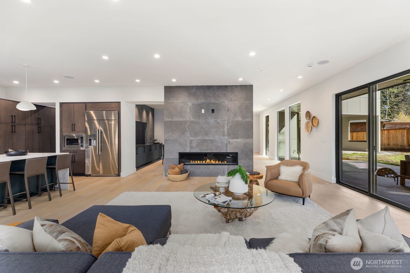 1653 105th Avenue SE, Bellevue, WA 98004