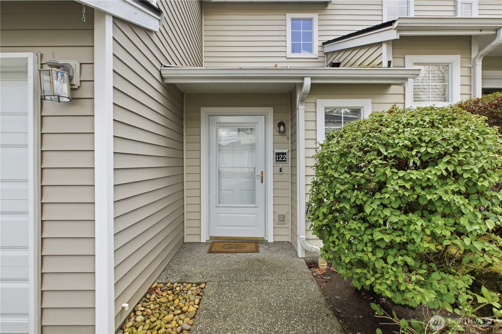 10030 Holly Drive #122, Everett, WA 98204