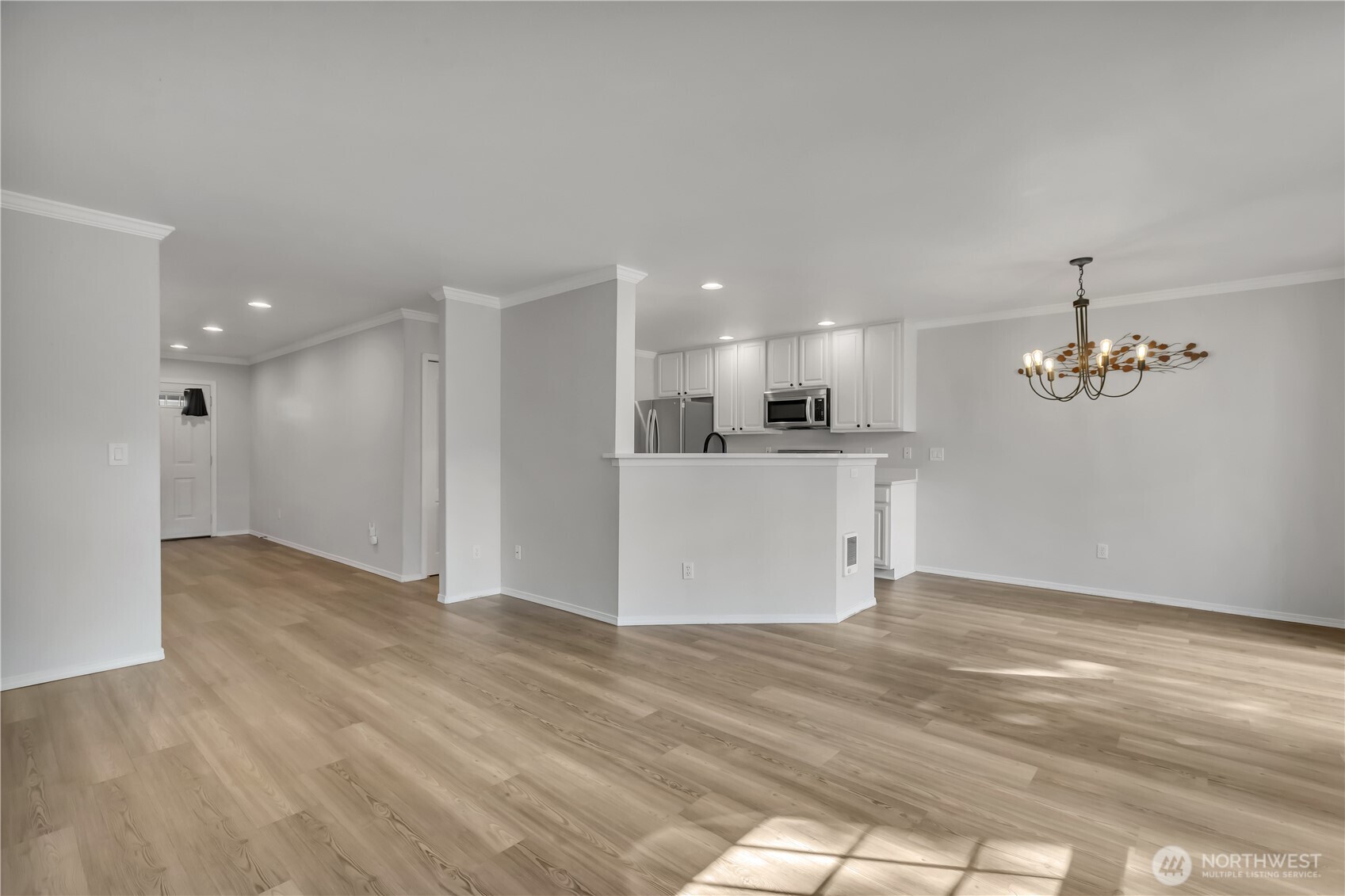 10030 Holly Drive #122, Everett, WA 98204