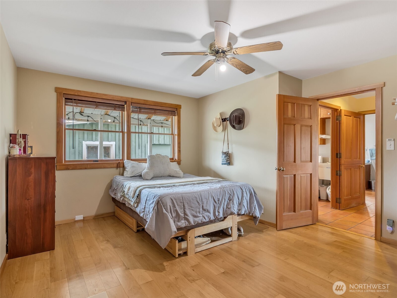 20003 Sandridge Road , Long Beach, WA 98631