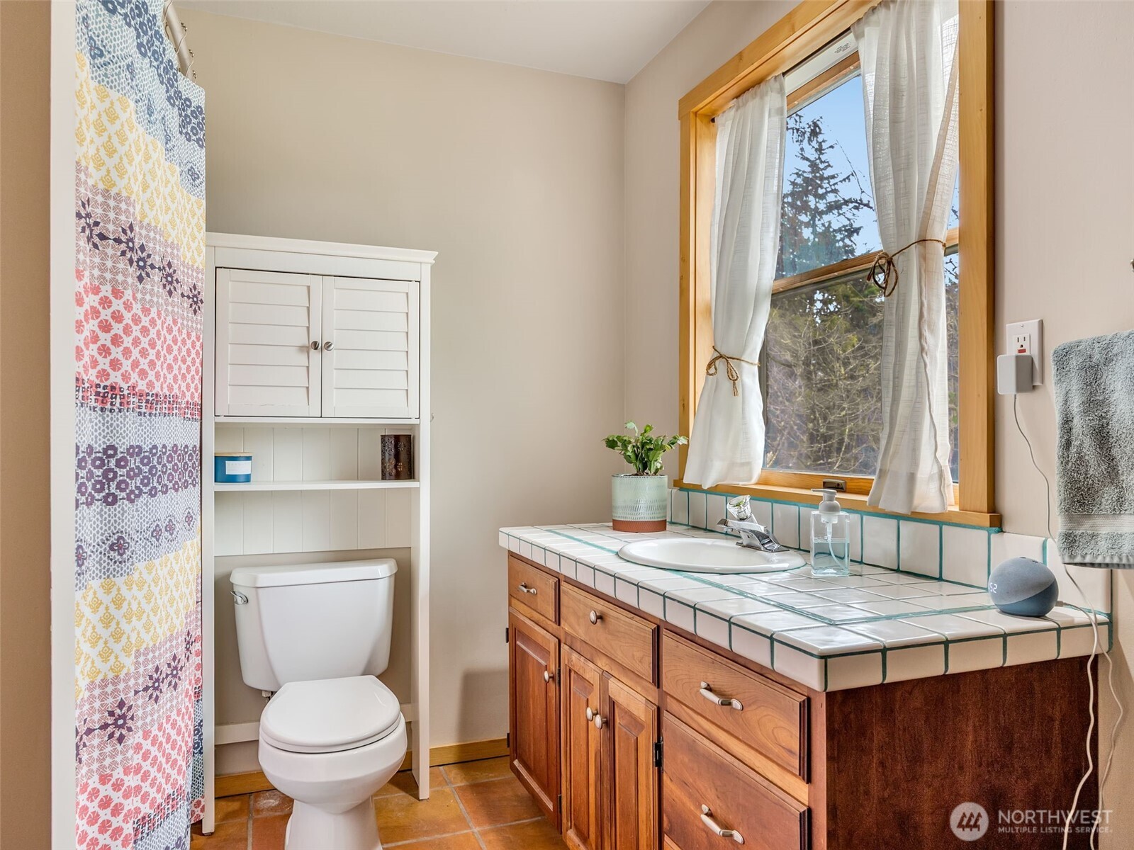 20003 Sandridge Road , Long Beach, WA 98631