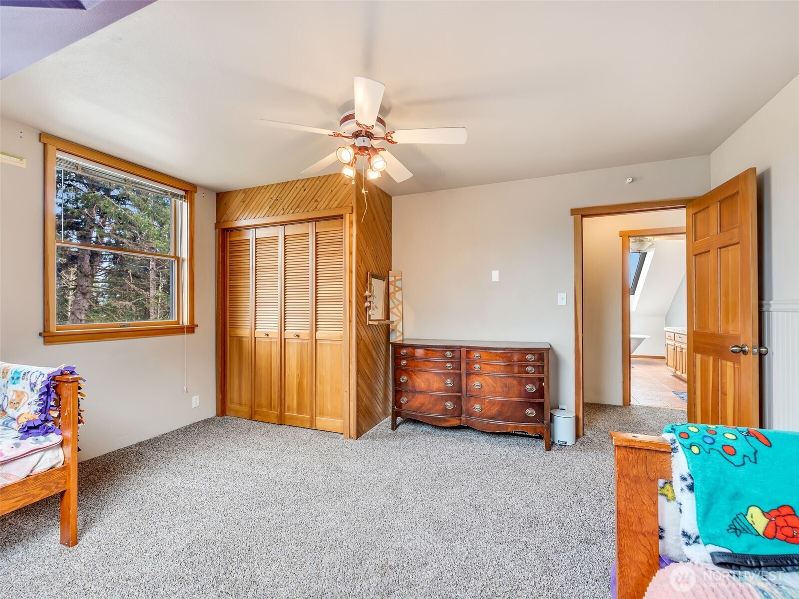 20003 Sandridge Road , Long Beach, WA 98631