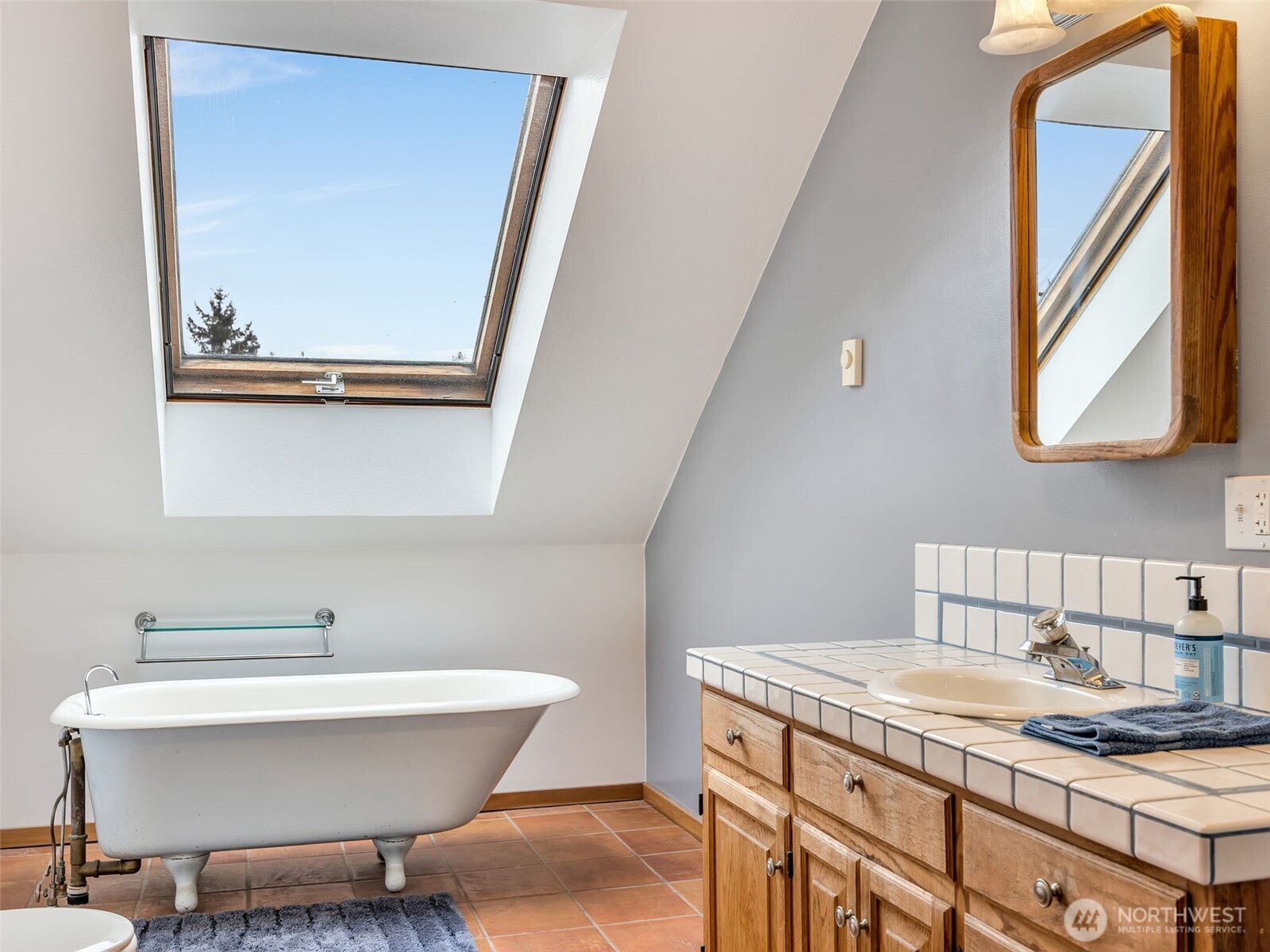 20003 Sandridge Road , Long Beach, WA 98631