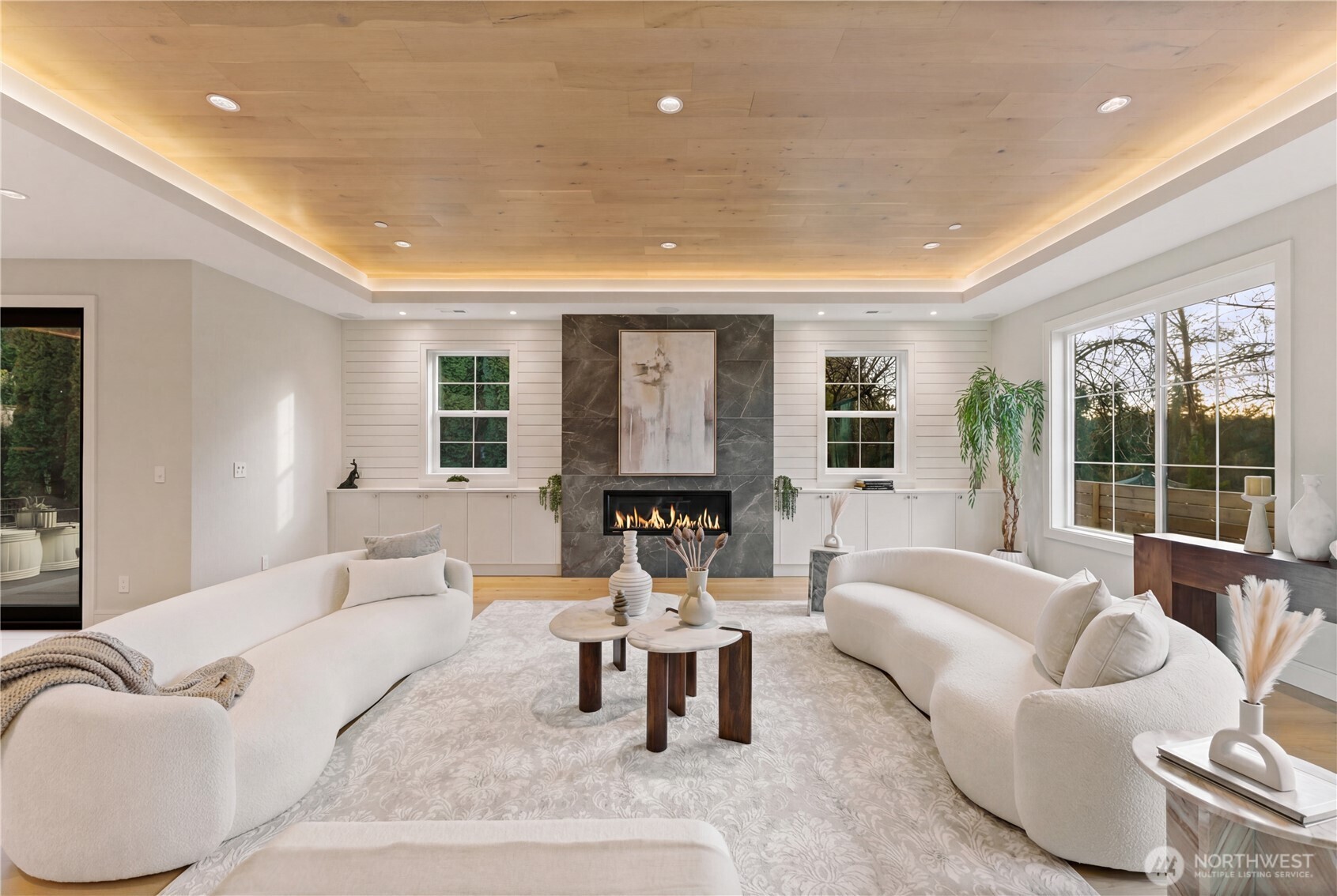 12811 SE 44th Place , Bellevue, WA 98006