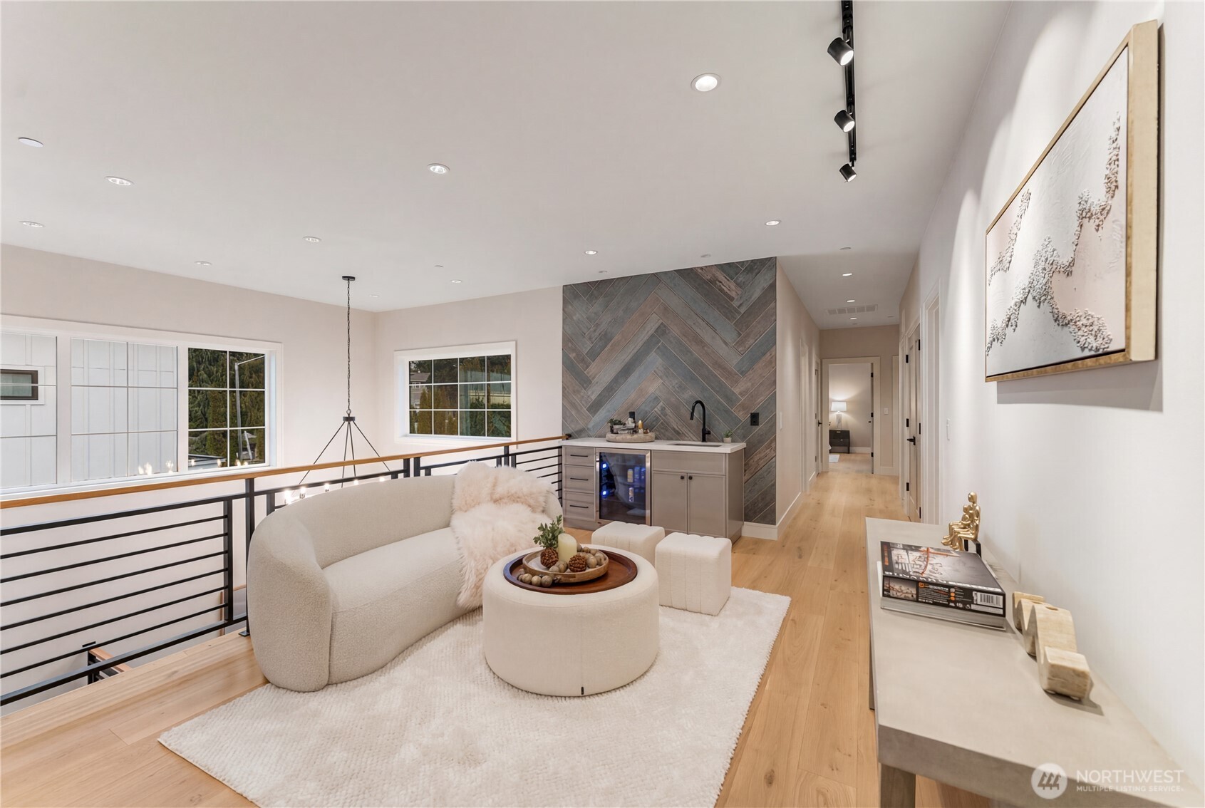 12811 SE 44th Place , Bellevue, WA 98006