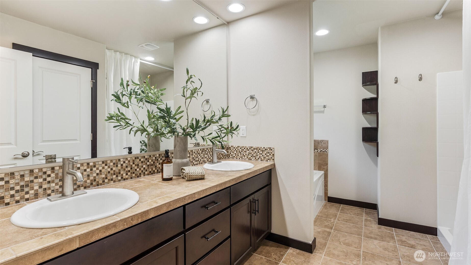 22427 45th Place NE, Granite Falls, WA 98252