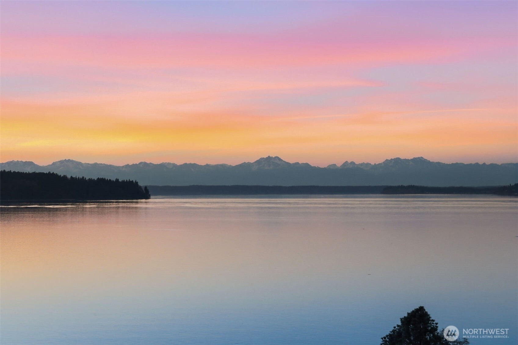 2103 Steilacoom Boulevard , Steilacoom, WA 98388