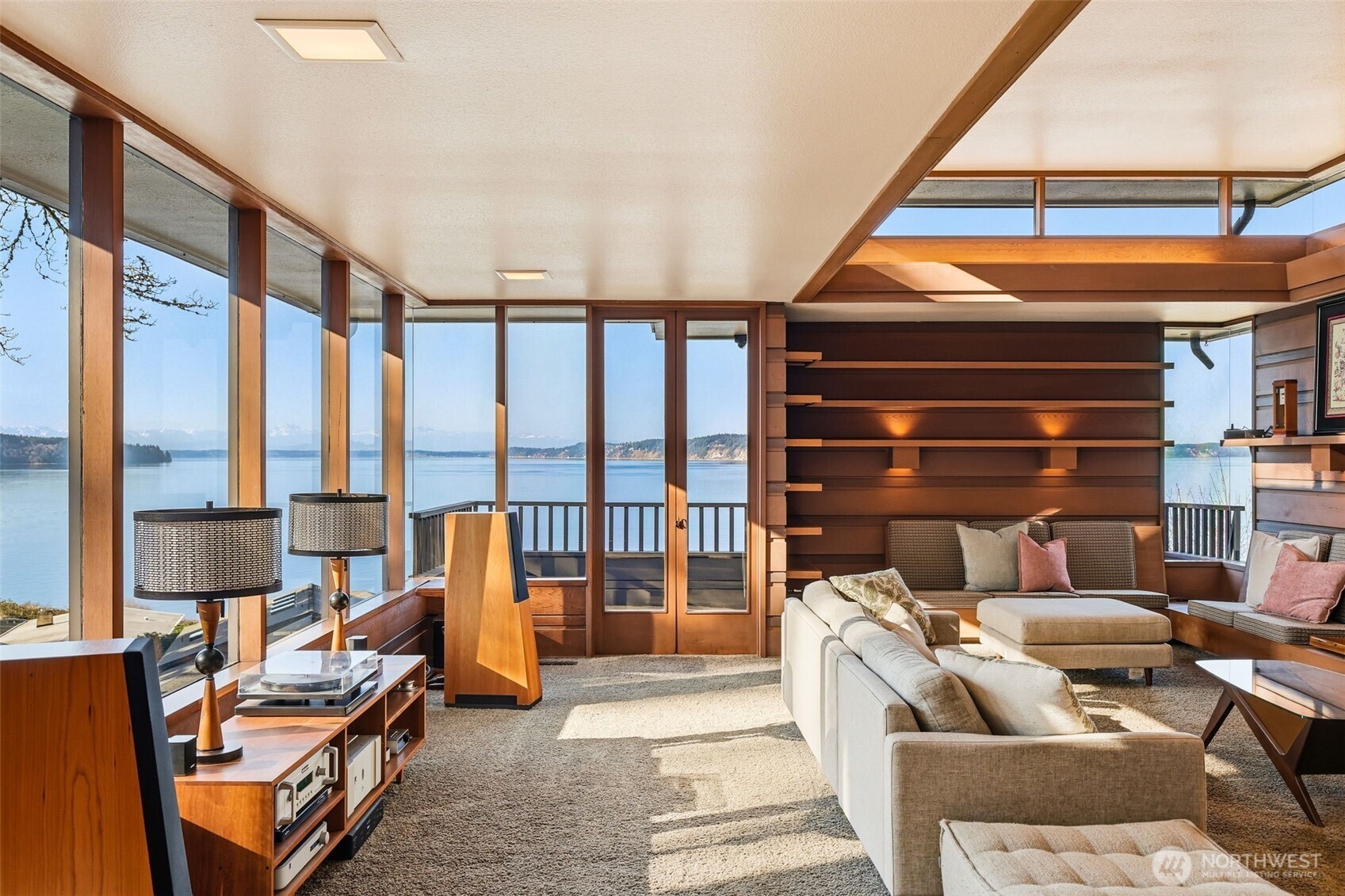 2103 Steilacoom Boulevard , Steilacoom, WA 98388