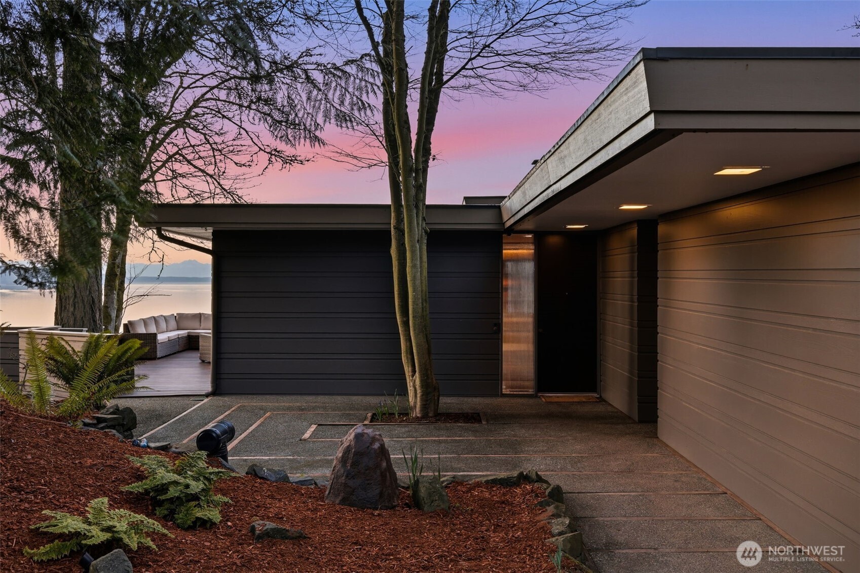 2103 Steilacoom Boulevard , Steilacoom, WA 98388