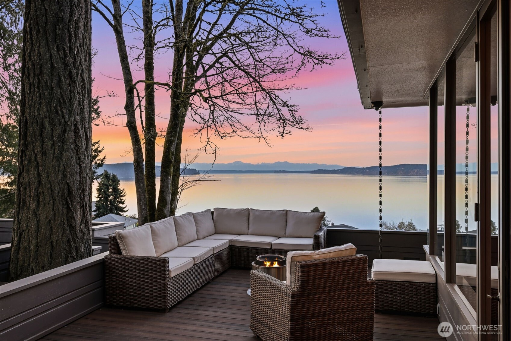 2103 Steilacoom Boulevard , Steilacoom, WA 98388