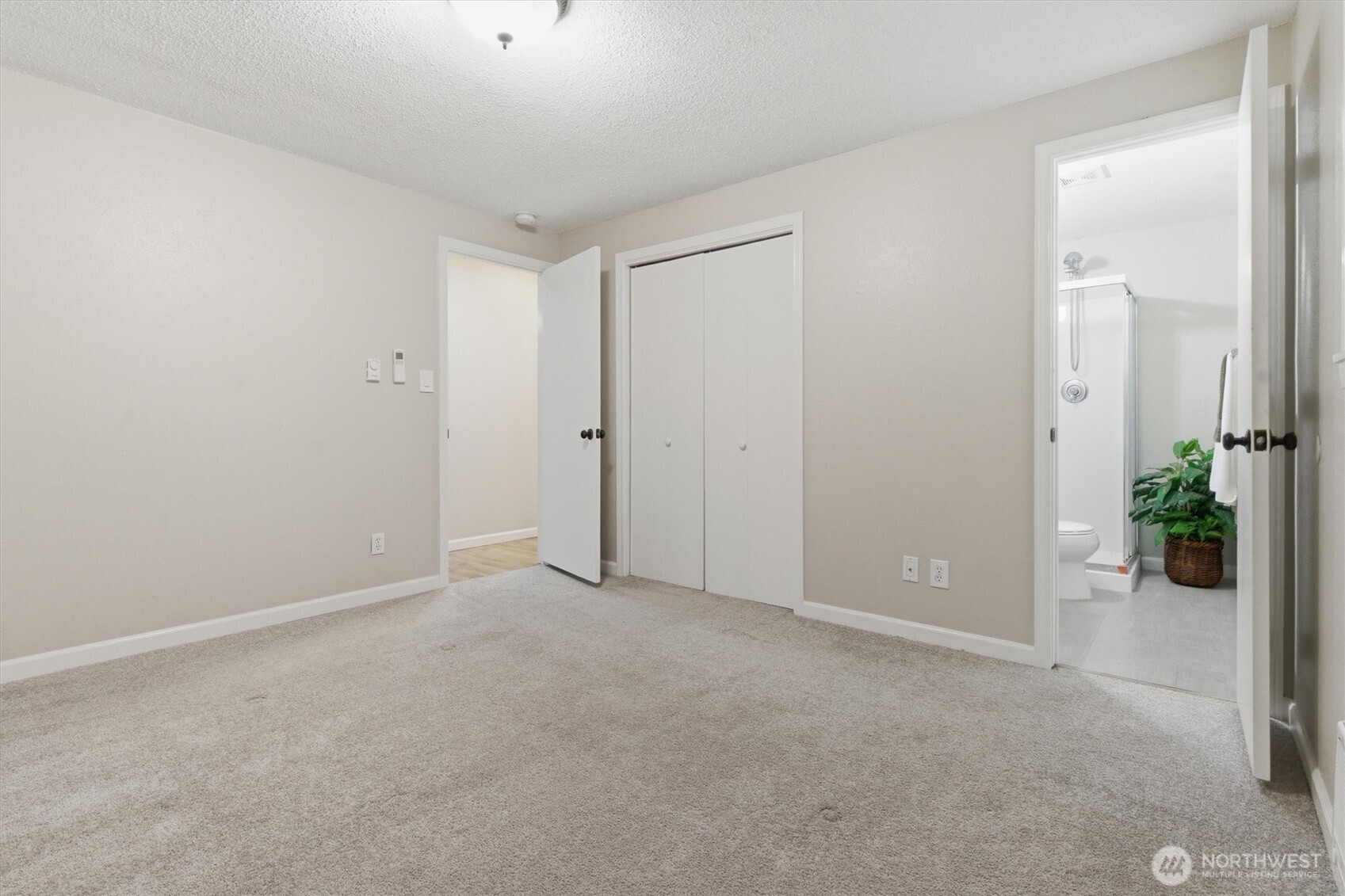 9010 Wyvern Drive SE, Port Orchard, WA 98367-9010