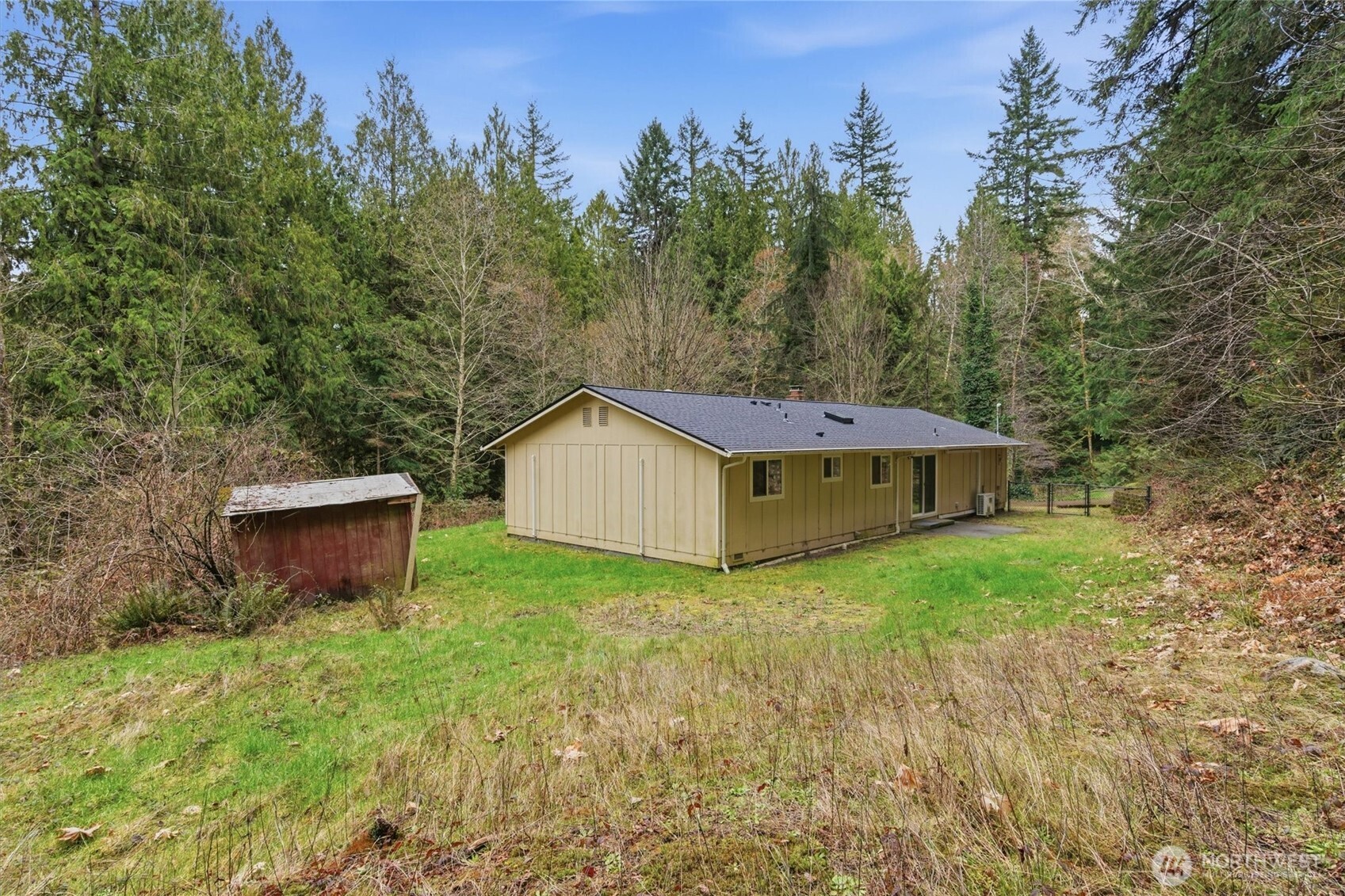 9010 Wyvern Drive SE, Port Orchard, WA 98367-9010