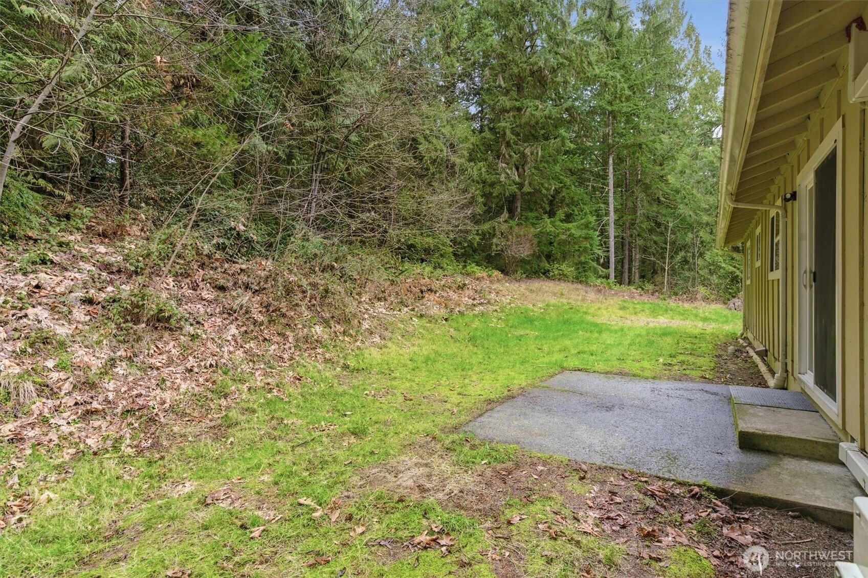 9010 Wyvern Drive SE, Port Orchard, WA 98367-9010