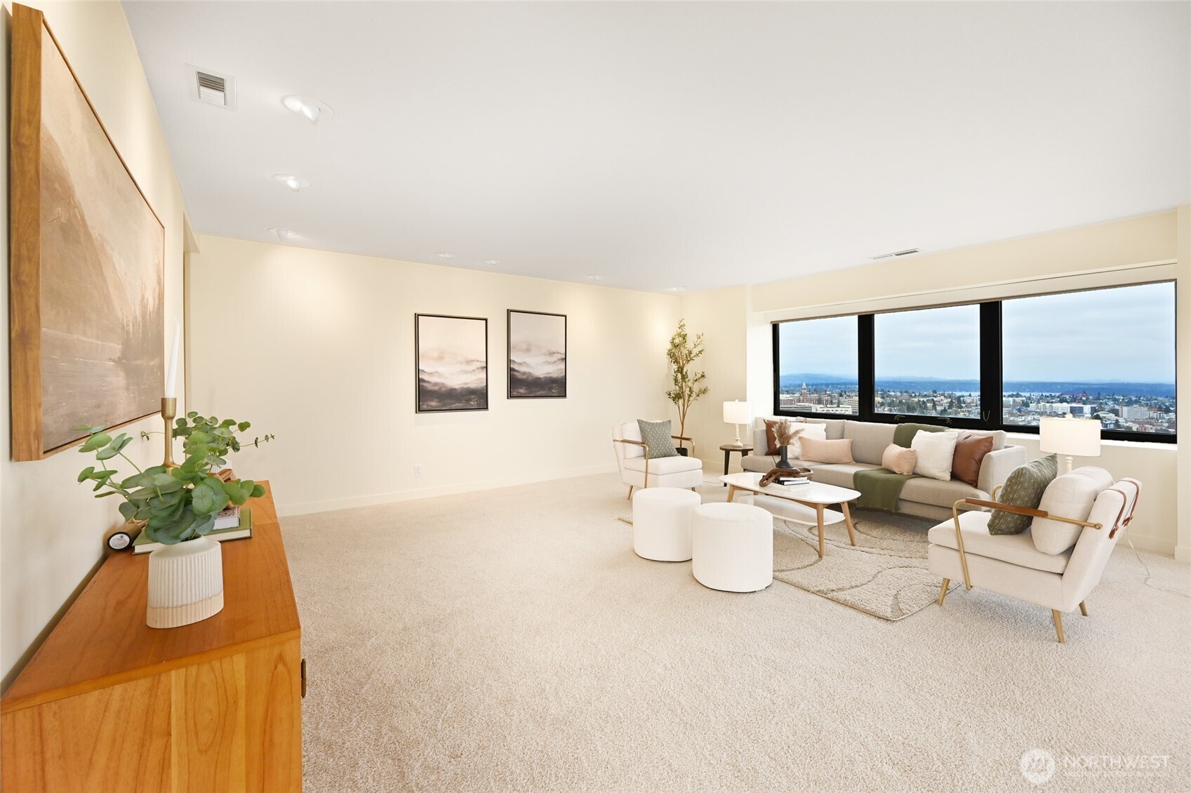 1301 Spring Street #21I, Seattle, WA 98104