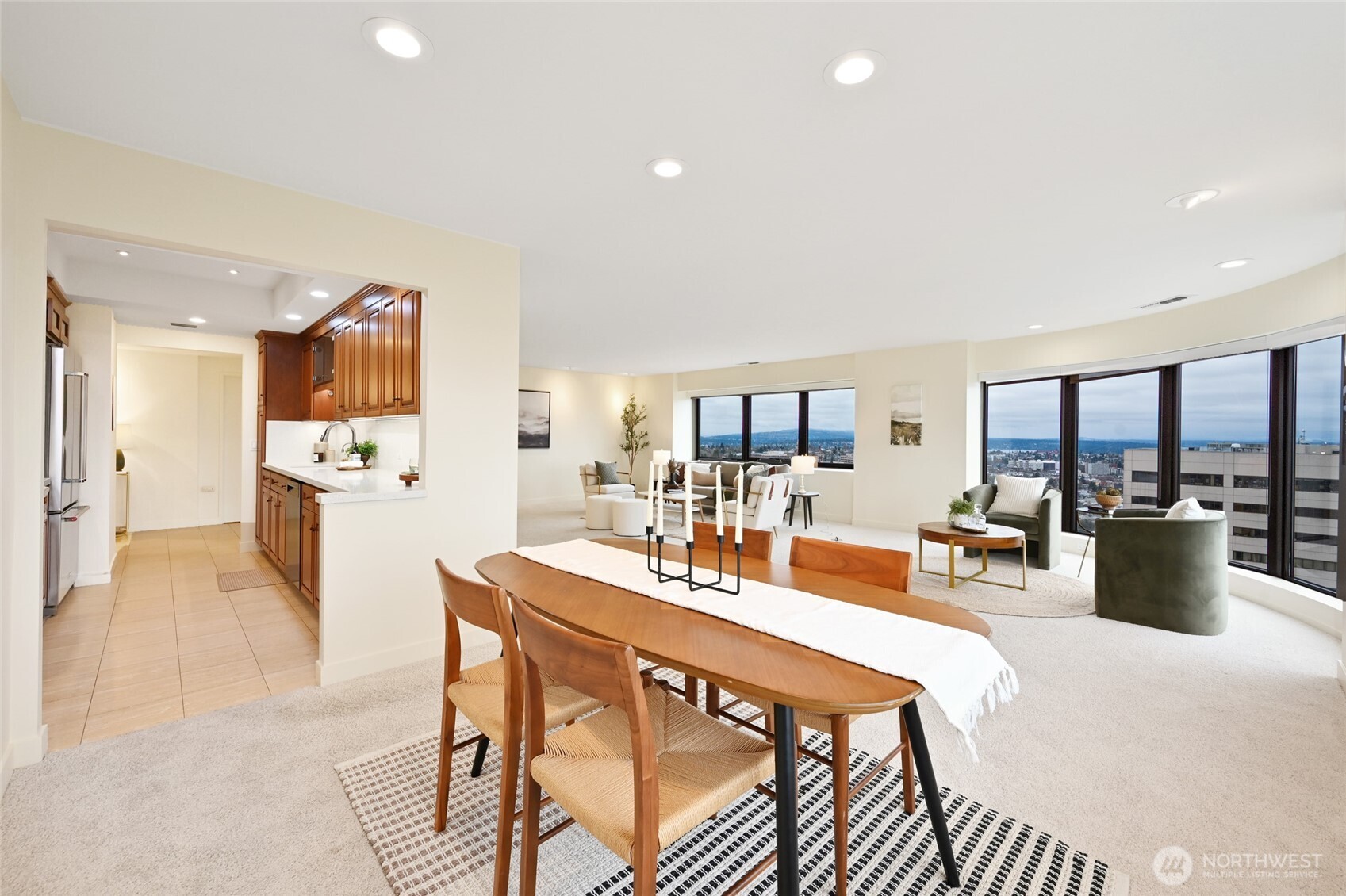 1301 Spring Street #21I, Seattle, WA 98104