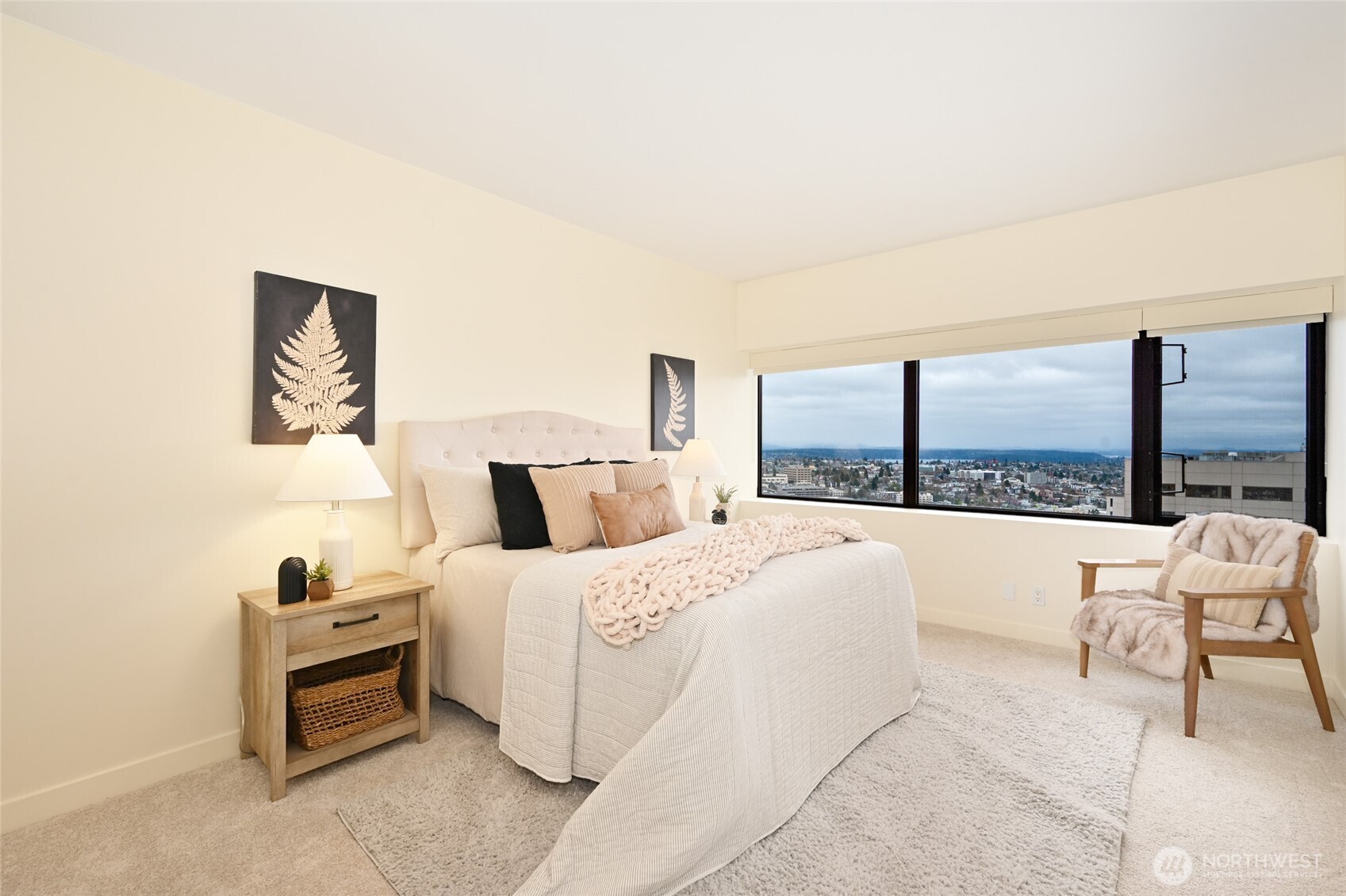 1301 Spring Street #21I, Seattle, WA 98104