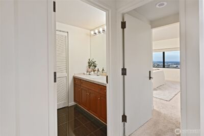 1301 Spring Street #21I, Seattle, WA 98104 - Photo 26