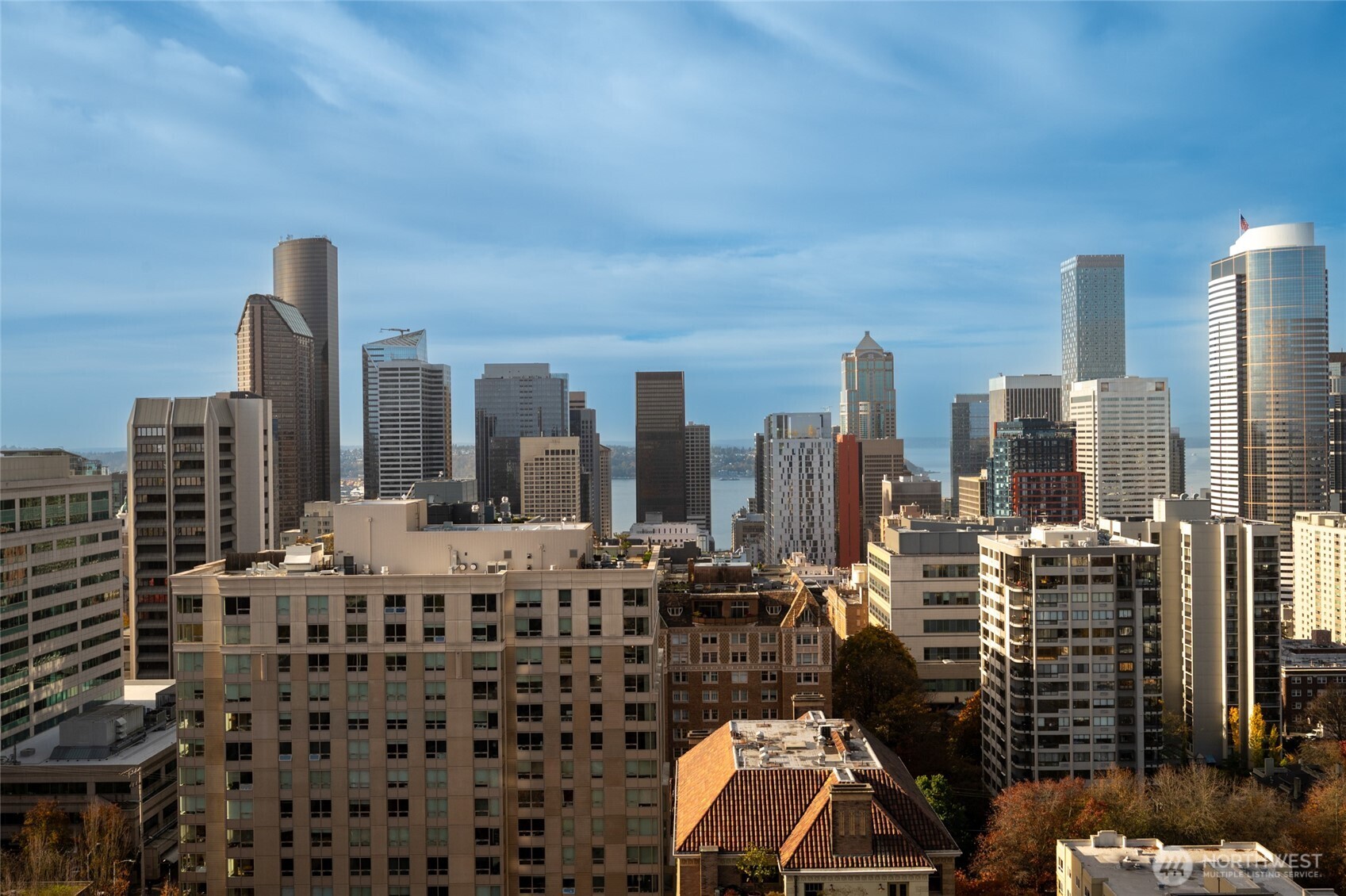 1301 Spring Street #21I, Seattle, WA 98104