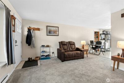 5426 107th Place NE, Marysville, WA 98270 - Photo 9