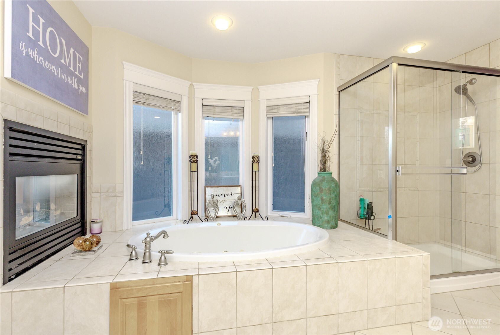 1829 SE 8th Place , Renton, WA 98057