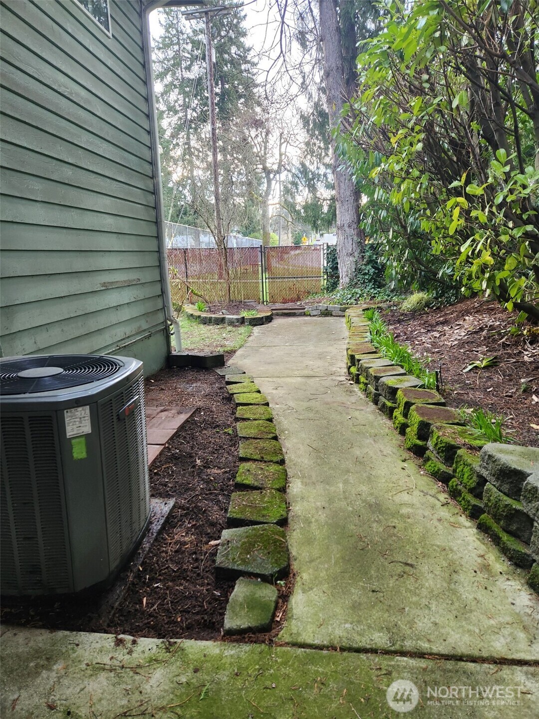 714 Pasadena Avenue , Fircrest, WA 98466