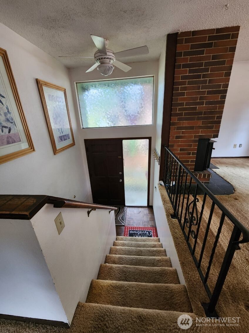 714 Pasadena Avenue , Fircrest, WA 98466