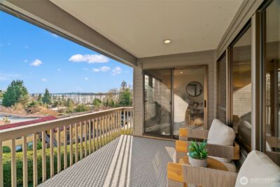 11640 100th Avenue NE #304, Kirkland, WA 98034