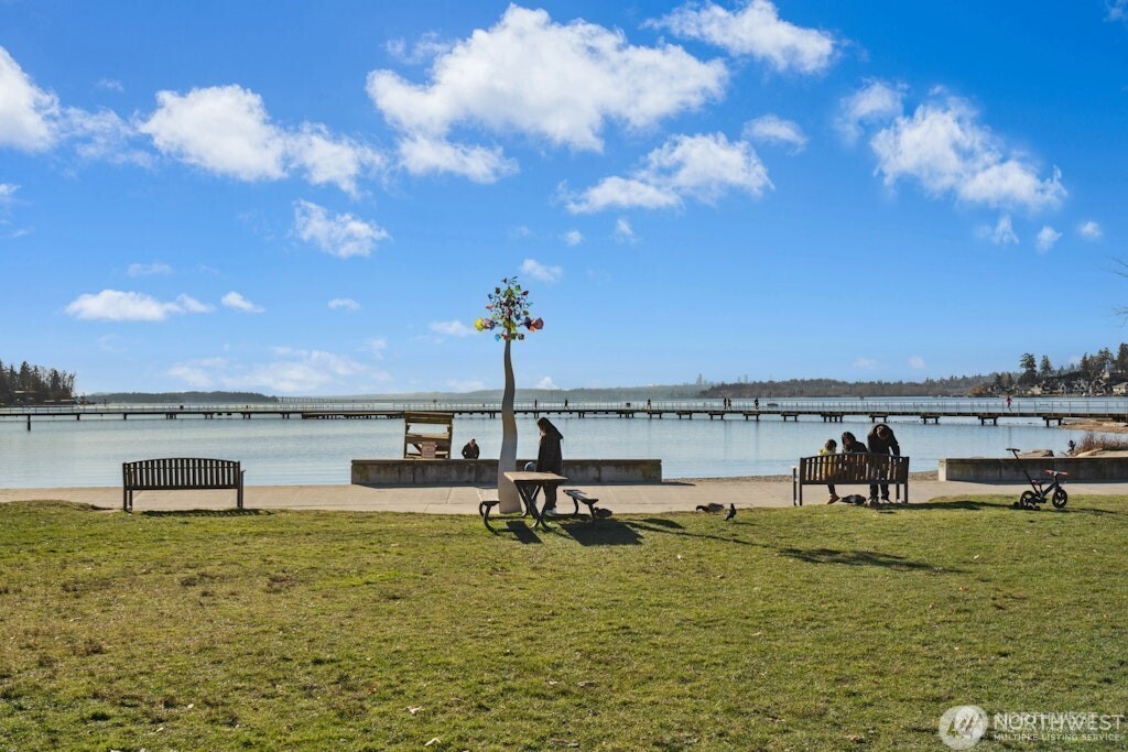 11640 100th Avenue NE #304, Kirkland, WA 98034