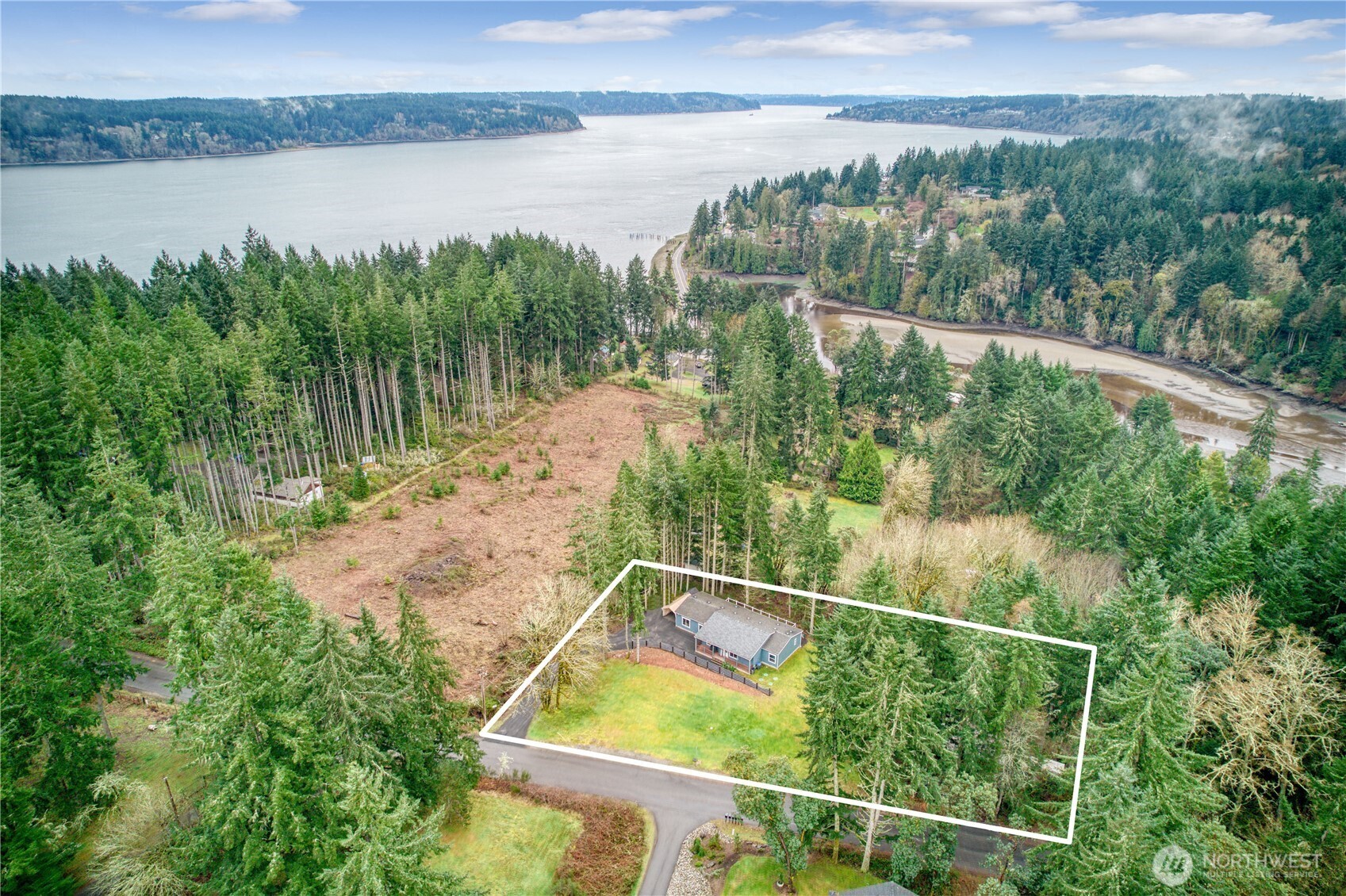 13642 Fagerholm Lane SE, Olalla, WA 98359