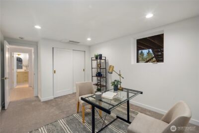 2518 36th Avenue W, Seattle, WA 98199 - Photo 27