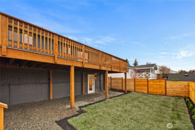 2518 36th Avenue W, Seattle, WA 98199 - Photo 31