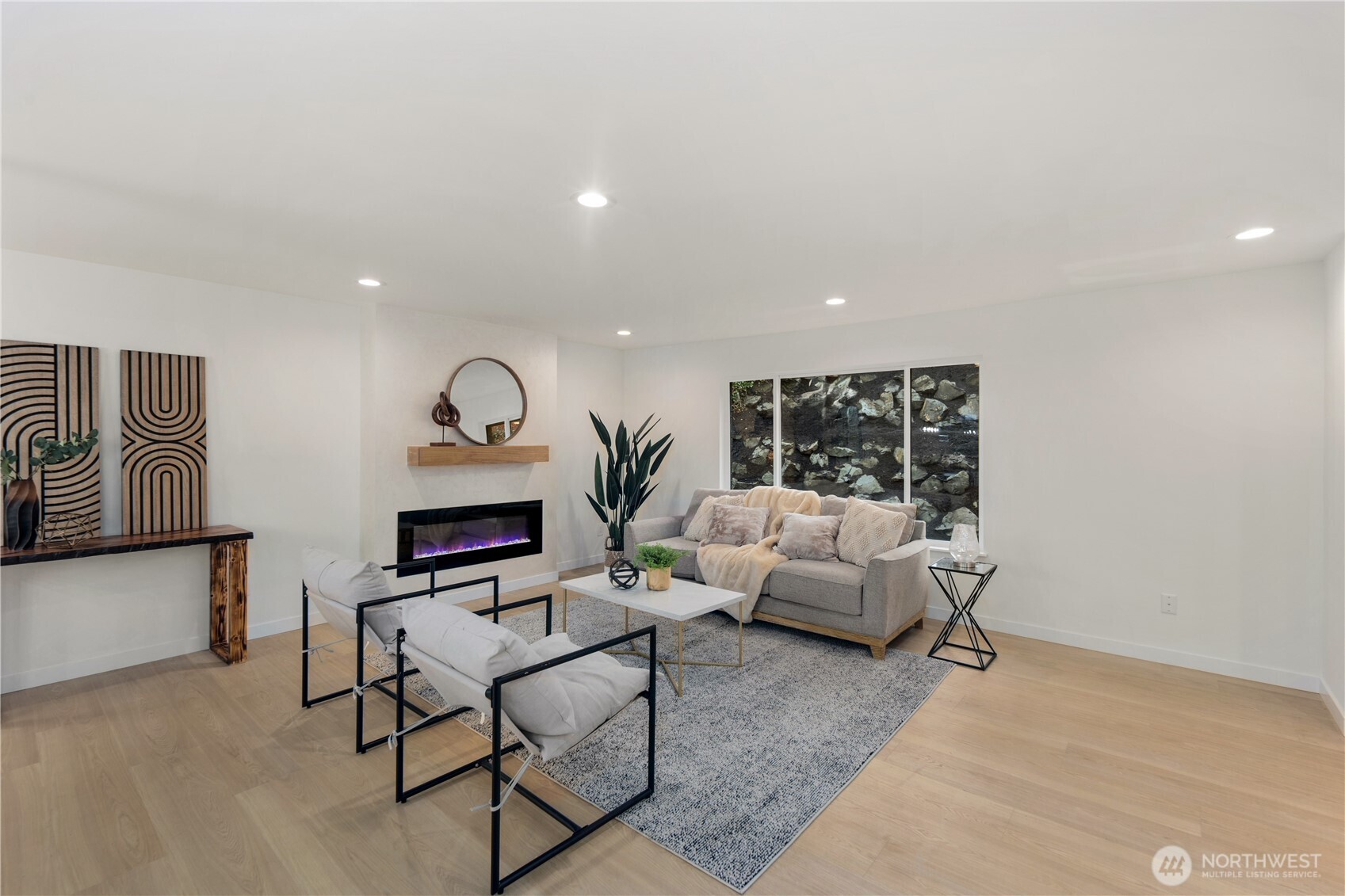 2518 36th Avenue W, Seattle, WA 98199