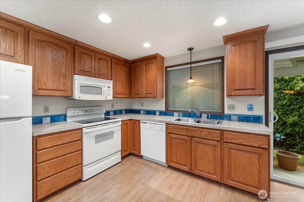 31917 45th Place SW #C, Federal Way, WA 98023