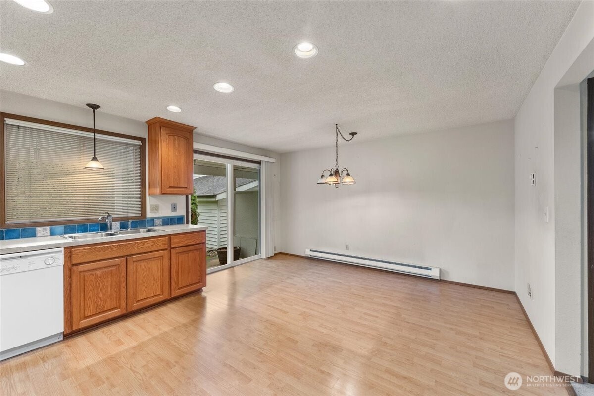 31917 45th Place SW #C, Federal Way, WA 98023