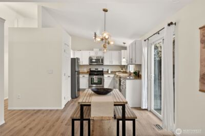 311 168th Place SE, Bothell, WA 98012 - Photo 10
